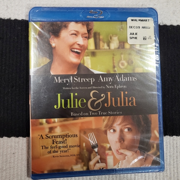 Julie & Julia movie Blu-Ray (New) - Picture 2 of 4